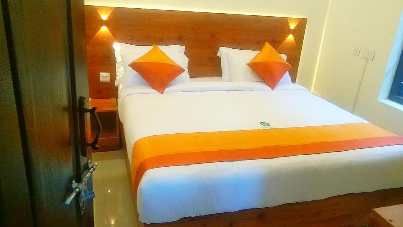 4 Rooms Private Cottage At Attukad Tea Estate Devikolam ภายนอก รูปภาพ
